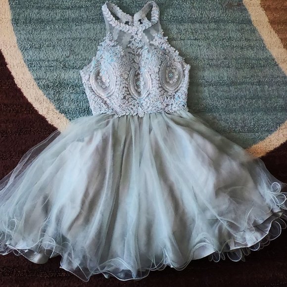ForYouDress Dresses & Skirts - ForYouDress formal tulle and Beaded silver dress size 2xs